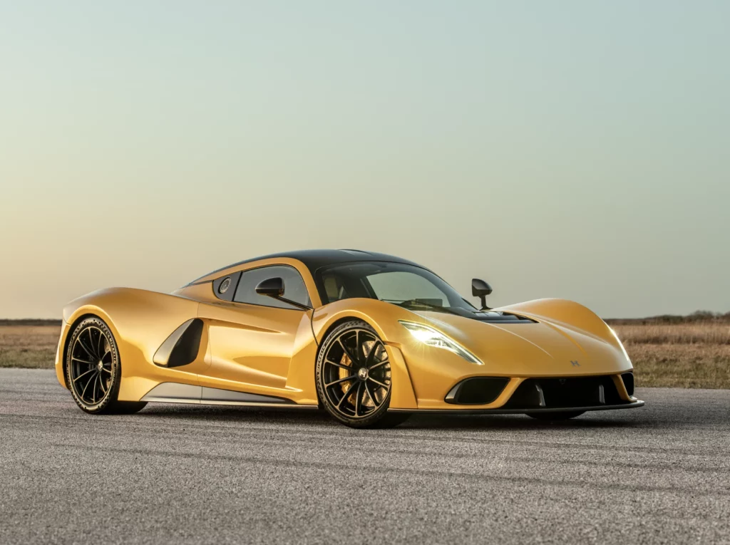 トント　タムベレー　ブラック×クリームイエロー Izamal Yellow | Venom F5 Coupe