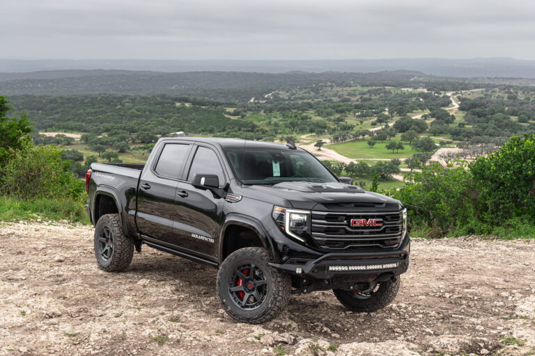 Hennessey GOLIATH 700 GMC Sierra Supercharged