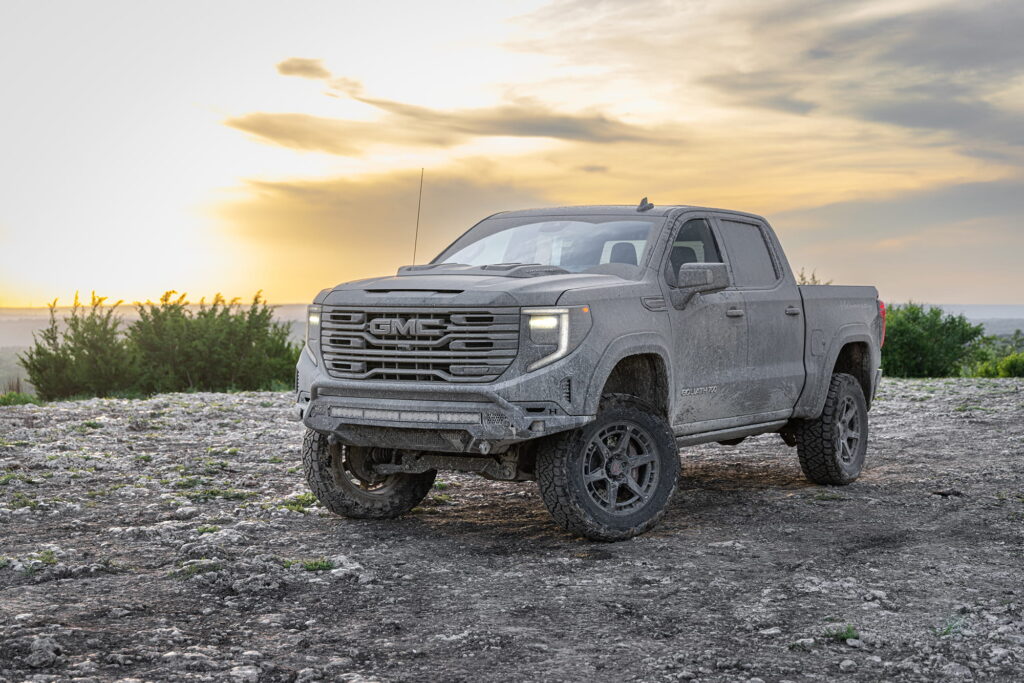 Hennessey GOLIATH 700 GMC Sierra Supercharged